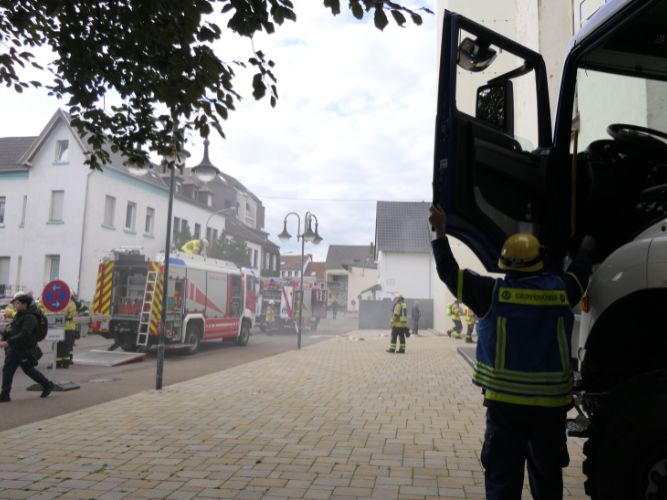 Jahreshauptübung Feuerwehr Saarlouis