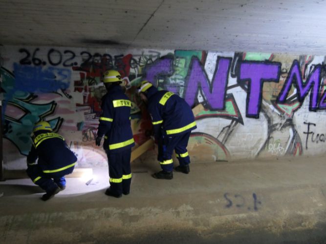 Dienstags-Ausbildung Abstützen