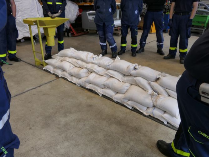 Ausbildung Sandsackverbau