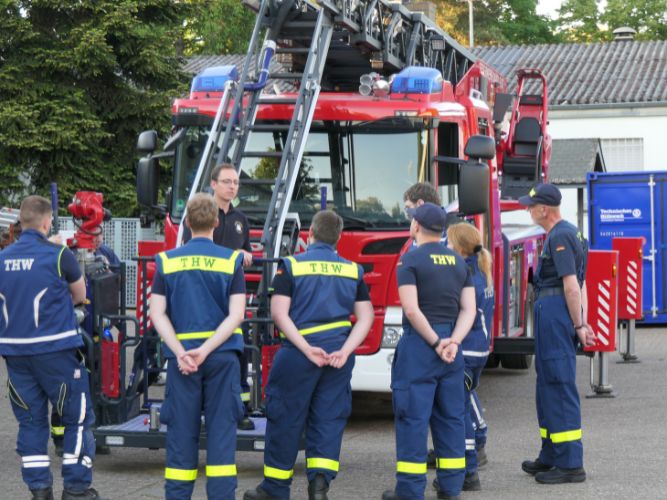 Besuch der Feuerwehr Saarlouis Lbz. Ost