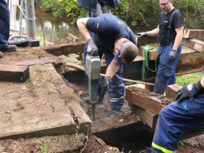 Projekt Brückenbau - Tag 1