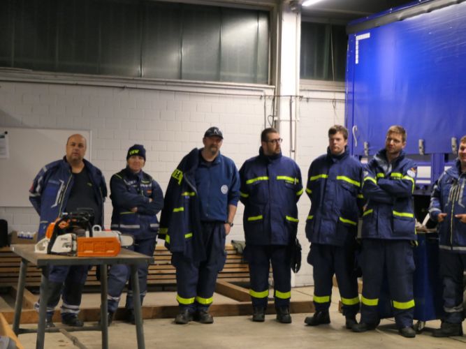 Dienstags-Ausbildung Holzbearbeitung