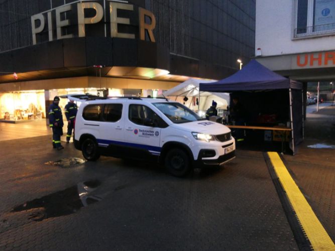 Traditionelle Erbsensuppe-Kochaktion 