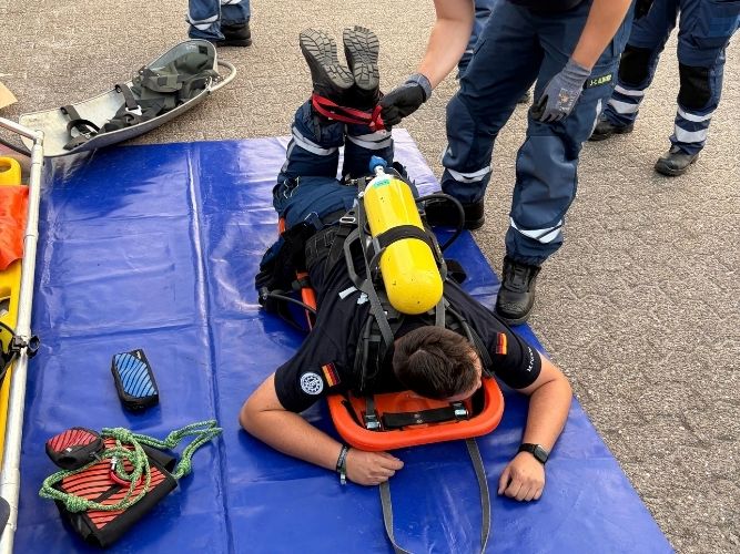 Dienstags-Ausbildung Rettungsmittel