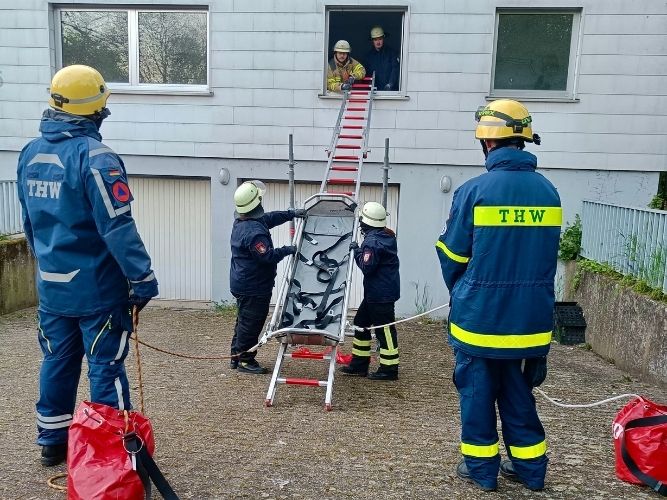Dienstags-Ausbildung Feuerwehr Saarlouis 