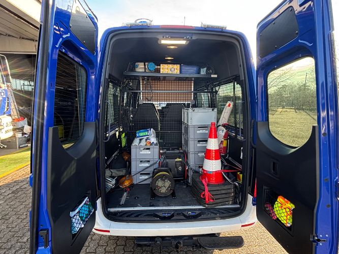 Führungsfahrzeug Technischer Zug (MTW TZ)